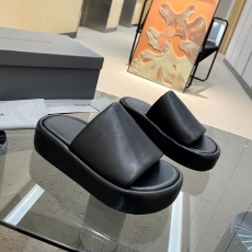 Balenciaga Slippers